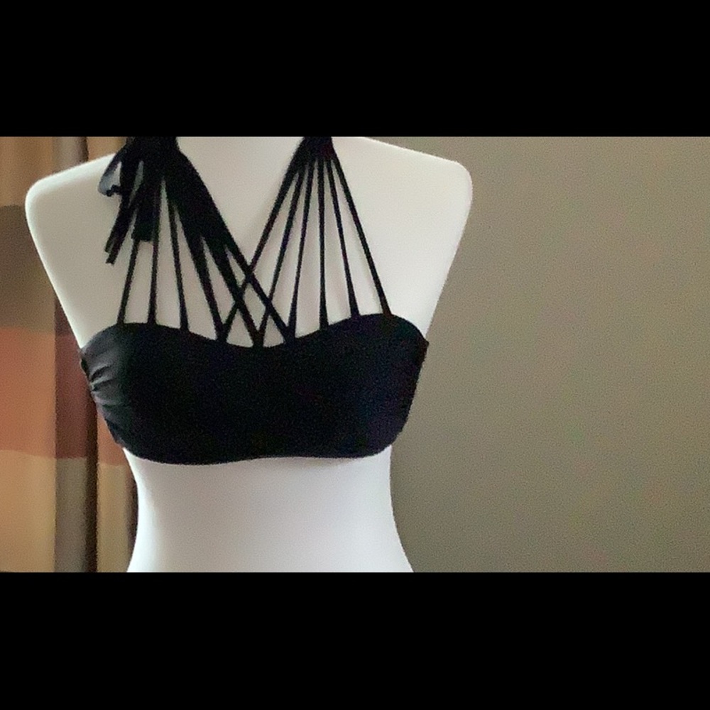 Black bikini top